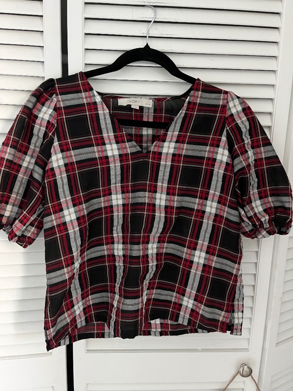 LOFT Plaid Top , Size XS Petite , New Condition!